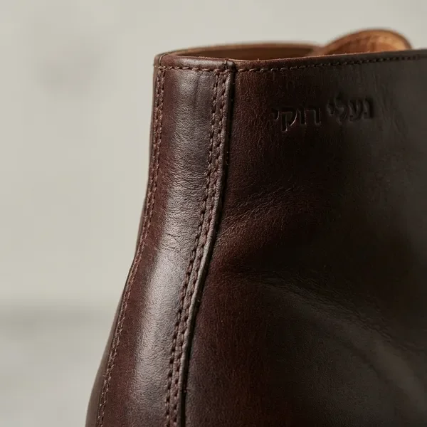 פרט איכות של נעליים